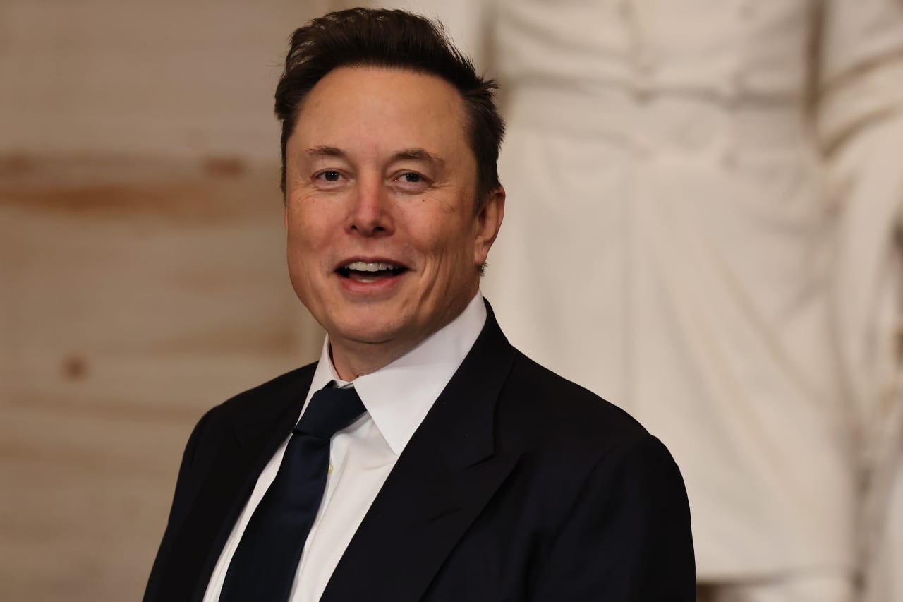 Musk says SpaceX landed a $40 billion debt deal — and forecasts doom for some AI rivals — MarketWatch, Shanghai Technology news
